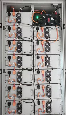 Sistemas de armazenamento de energia comercial de 20 pés GES100KW-215KWH
