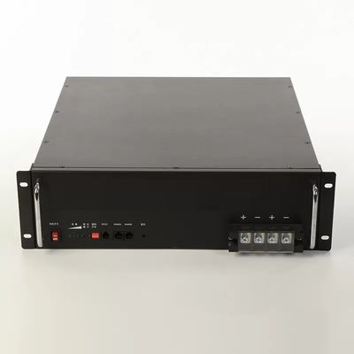 manutenção da cremalheira da bateria da cremalheira Lifepo4 do banco da bateria solar de 51.2V 50AH livre