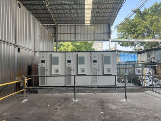 LiFePo4 100Ah Bateria BESS Bateria Sistema de armazenamento de energia para e saída de energia estável