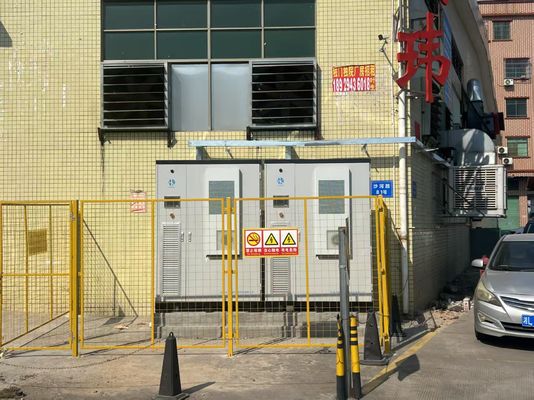 Varia de acordo com o modelo BESS Bateria Sistema de armazenamento de energia LiFePo4 100Ah Bateria -10-50 graus Celsius