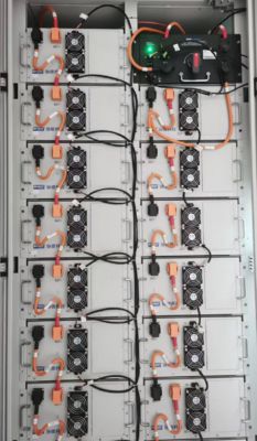 Sistemas Comerciais de Armazenamento de Energia Certificados UL: A Chave para o Deslocamento Bem-sucedido da Carga de Pico e Economia de Energia